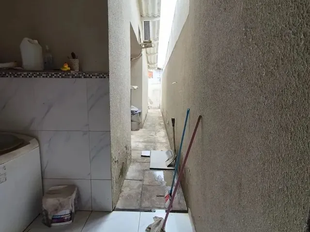 Imagem 15: Repasse Imperdível: Casa Coberta com Portão Automático