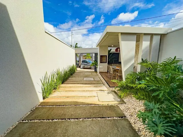 Imagem 2: Casa em Rua Privativa no Eusébio de 3 Dormitórios com Acesso as Principais Avenidas Do