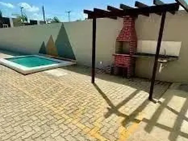 Imagem: Apartamento Térreo em Messejana com Mármore