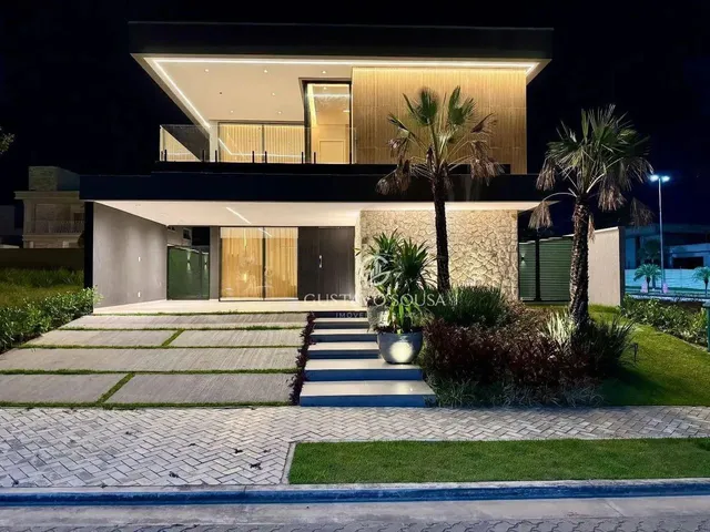 Imagem: Casa com 4 Dormitórios À Venda, 309 M²