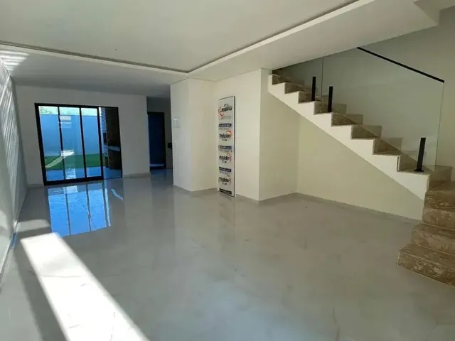 Imagem 9: Imóvel para Venda com 151 Metros Quadrados com 4 Quartos em Centro - Eusébio - Ce