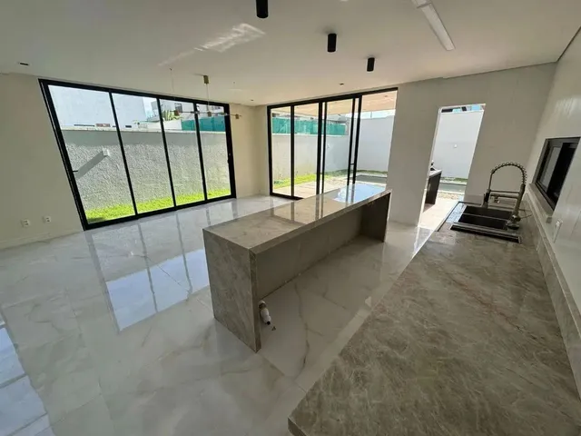 Imagem 7: Casa Duplex À Venda com 4 Quartos Venda na Cidade Alpha Eusebio/Ce