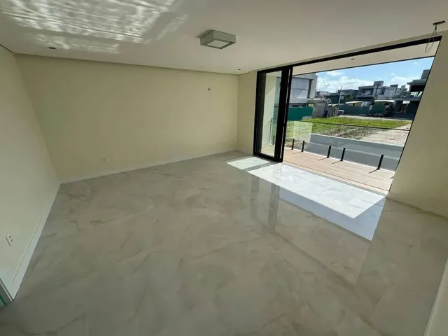 Imagem 10: Casa Duplex À Venda com 4 Quartos Venda na Cidade Alpha Eusebio/Ce