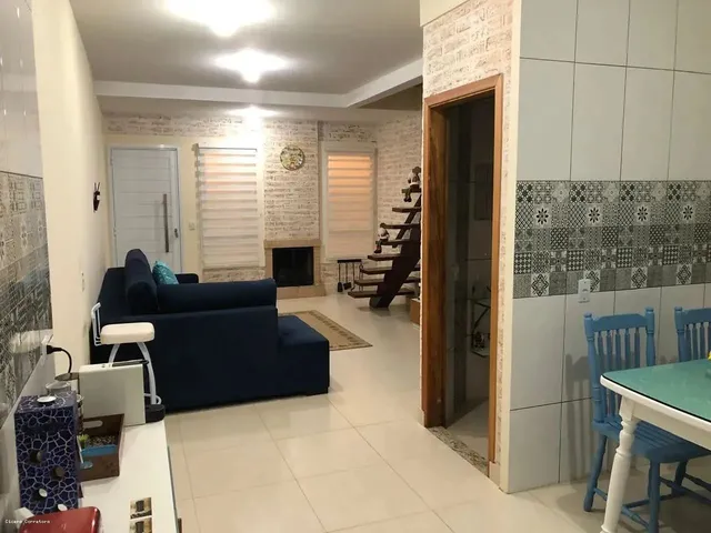 Imagem 4: Chalé para Venda em Camanducaia, Monte Verde, 2 Dormitórios, 2 Suítes, 2 Banheiros, 1