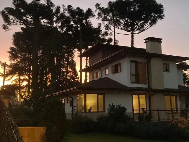 Imagem: Excelente e Linda Residência a Venda em