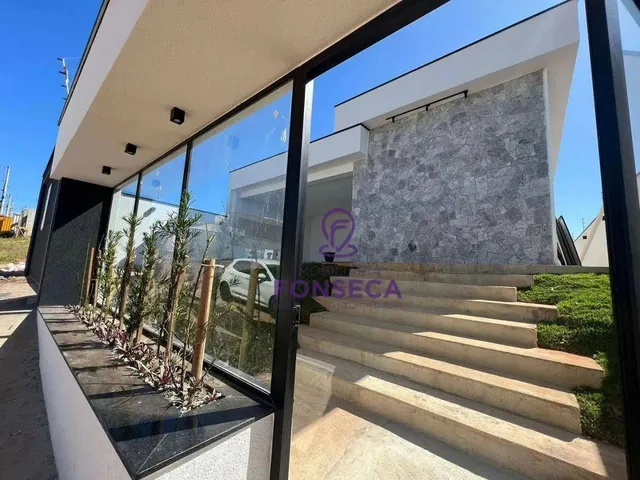 Imagem: Casa com 3 Dormitórios À Venda, 180 M²