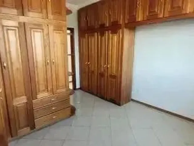 Imagem 14: Cod.thais) Aluga Apartamento Ed. Ed Ilha do Mel com 115M, 3 Quartos Sendo 2 Suítes e 1