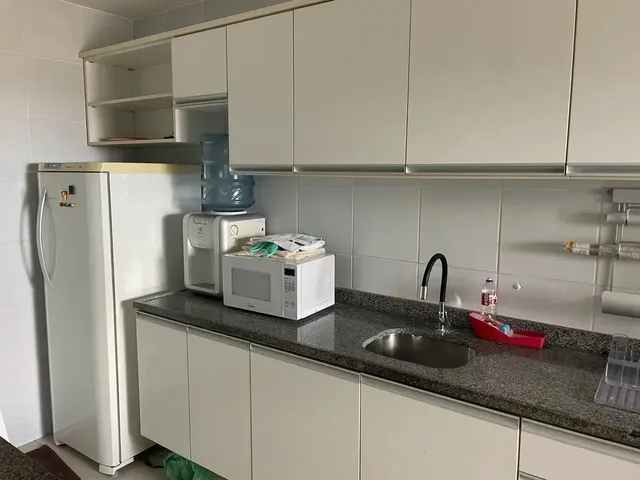 Imagem 10: Apartamento Mobiliado no Ed Mistral , com 2 Quartos, Sendo 1 Suíte, 1 Vg Garagem