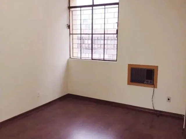 Imagem 8: Apartamento com 3 Dormitórios para Alugar, 120 M² por R$ 1.900,00/Mês - Centro