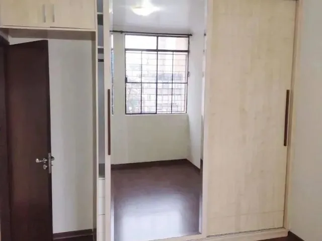 Imagem 6: Apartamento com 3 Dormitórios para Alugar, 120 M² por R$ 1.900,00/Mês - Centro