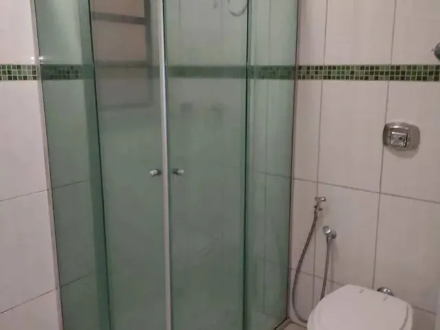 Imagem 13: Apartamento com 3 Dormitórios para Alugar, 120 M² por R$ 1.900,00/Mês - Centro