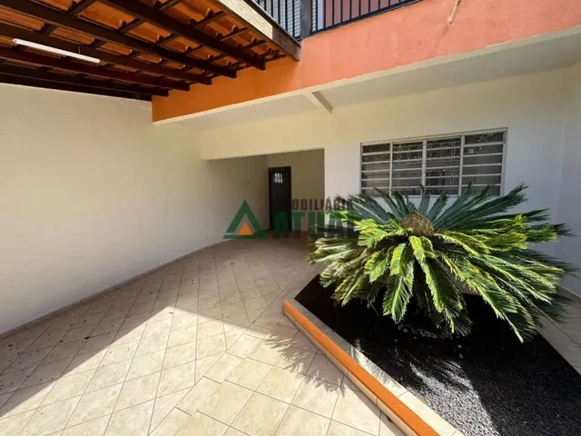 Imagem 5: Sobrado com 3 Quartos Sendo 01 Suíte na Região Central de Londrina