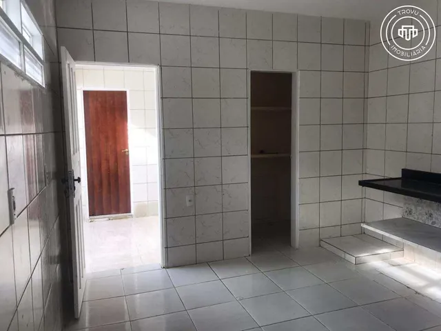 Imagem 11: Casa para alugar em João Pessoa, Bessa, com 4 quartos, 360m²
