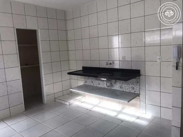 Imagem 7: Casa para alugar em João Pessoa, Bessa, com 4 quartos, 360m²