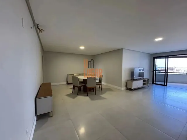 Imagem: Um Lugar Imóveis Aluga Apartamento Amplo