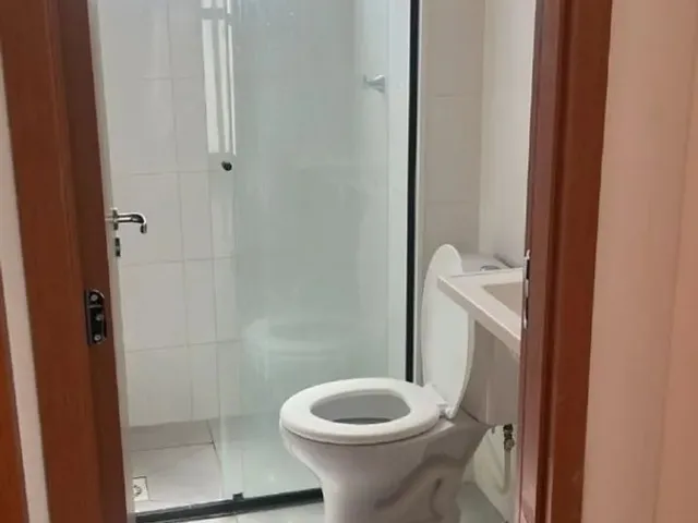 Imagem 4: Apartamento de 2 Quartos para Alugar no Arcos do Paraiso
