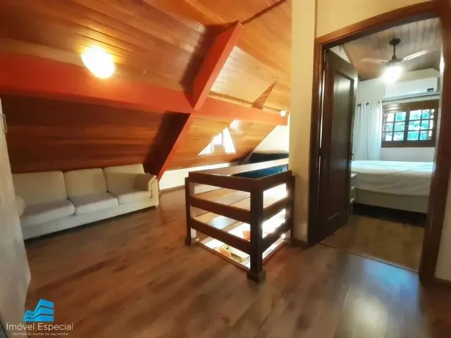 Imagem 2: Apartamento com 4 Dormitórios , Muito Espaço e Localização Central no Bairro Planalto