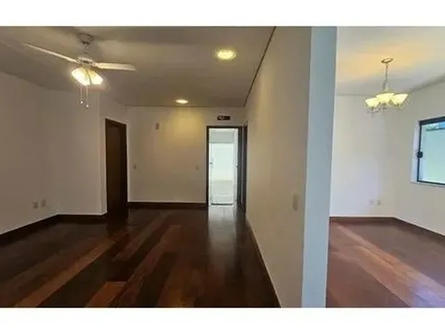 Imagem 6: Casa para Venda em Loteamento Morrão da Força com 4 Quartos, Sendo 2 Suítes , 241M²