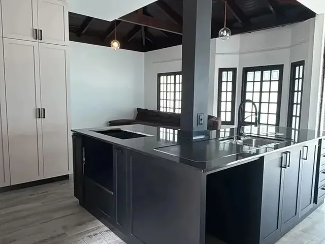 Imagem 3: Casa Perto da Praia no Centro de Navegantes