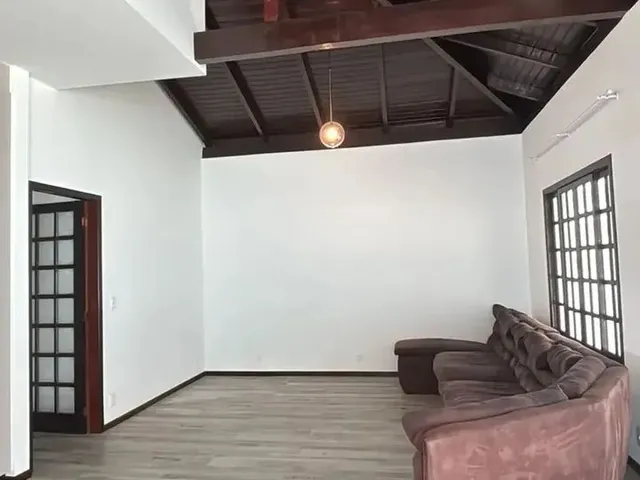 Imagem 5: Casa Perto da Praia no Centro de Navegantes