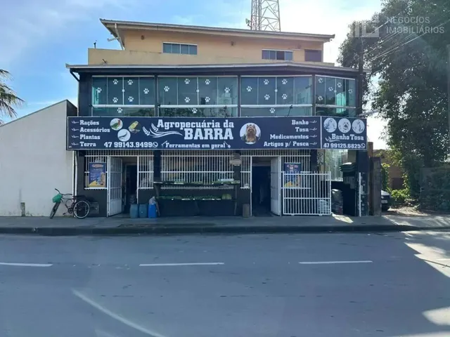 Imagem: Sala Comercial 2 Apartamentos na Av. Principal