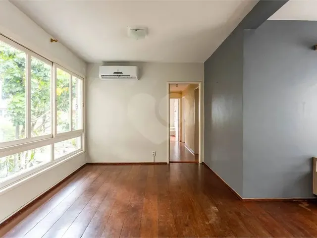Imagem: Apartamento com 3 Quartos para Locação