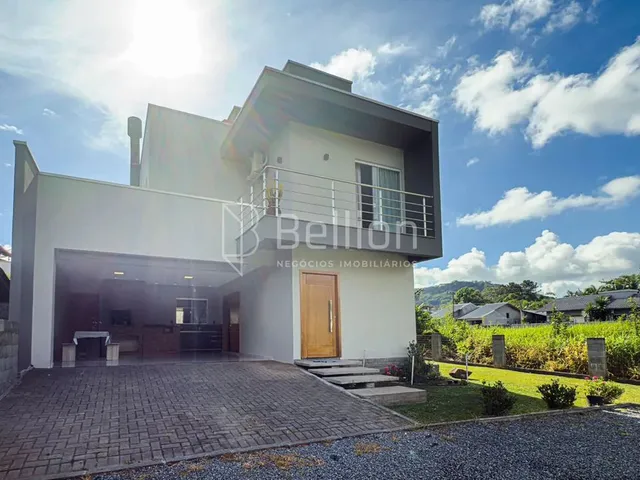 Imagem 11: Casa com Amplo Terreno no Centro de Rio dos Cedros