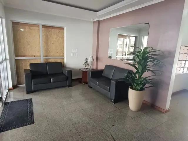 Imagem 8: Apartamento Padrão com Sacada, 2 Dormitórios, 1 Vaga