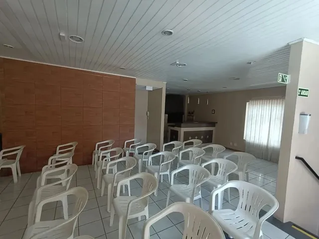 Imagem 9: Apartamento Padrão com Sacada, 2 Dormitórios, 1 Vaga