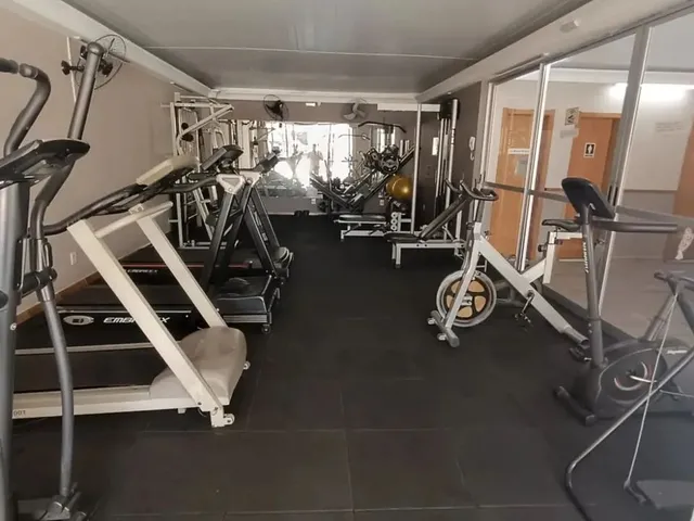 Imagem 4: Apartamento Padrão com Sacada, 2 Dormitórios, 1 Vaga
