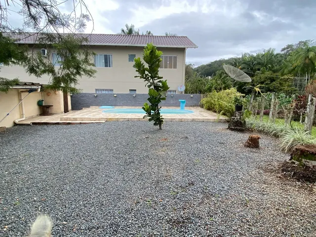 Imagem: Vendo/ Permuta de Terreno com Duas Casas