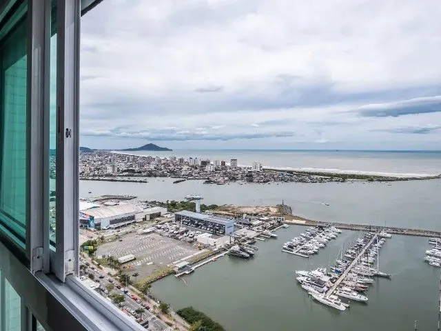 Imagem: Duplex com Vista para Marina e Toda Orla