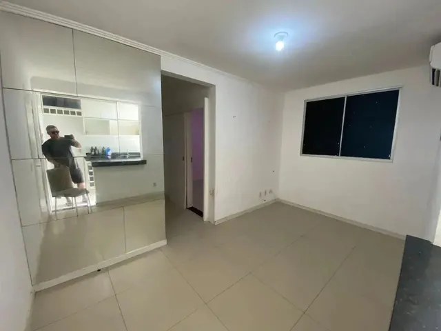 Imagem: Alugo Apartamento 2/4, 4 Andar, Planejados