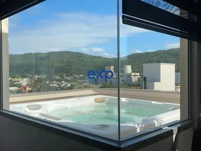 Imagem 3: Cobertura com 3 Suítes Perto da Praia em Bombinhas - Sc