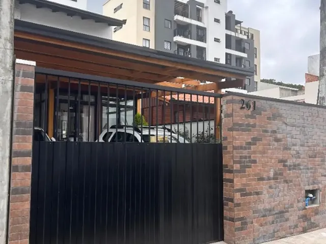Imagem 4: Oportunidade, 3 Dorm, 4 Bwc, 3 Vagas Cobertas, Semi Mobiliado, Pronta para Morar Venha Ver