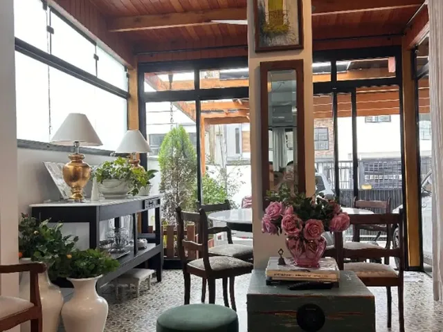 Imagem 10: Oportunidade, 3 Dorm, 4 Bwc, 3 Vagas Cobertas, Semi Mobiliado, Pronta para Morar Venha Ver