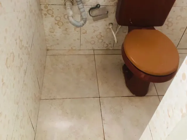 Imagem 6: Alugo 1 Vão com Área de Serviço e Banheiro Dentro