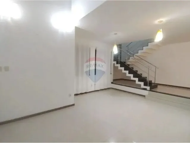 Imagem 2: Locação Casa em Busca Vida com 5 Quartos Sendo 4 Suites - Terreno 859M² - Camaçari/Ba