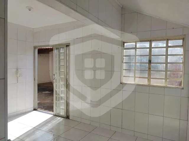 Imagem 5: Casa Isaura Pitta Garms | 2 Quartos | 1 Salas |5 Vagas |