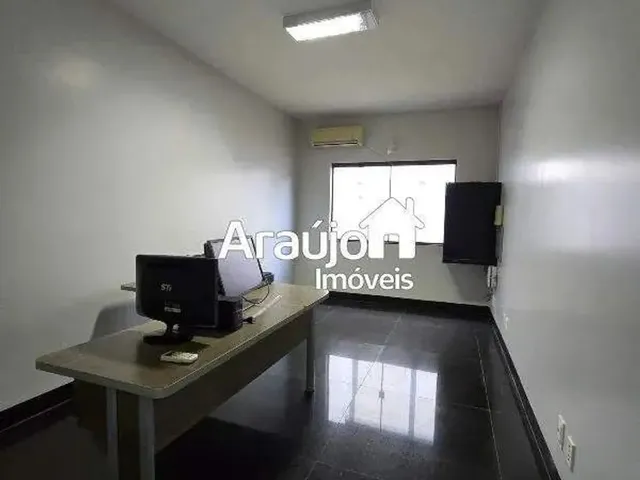 Imagem 6: Estrutura Empresarial Completa na 112 Sul Imóvel Comercial com Galpão e Administração