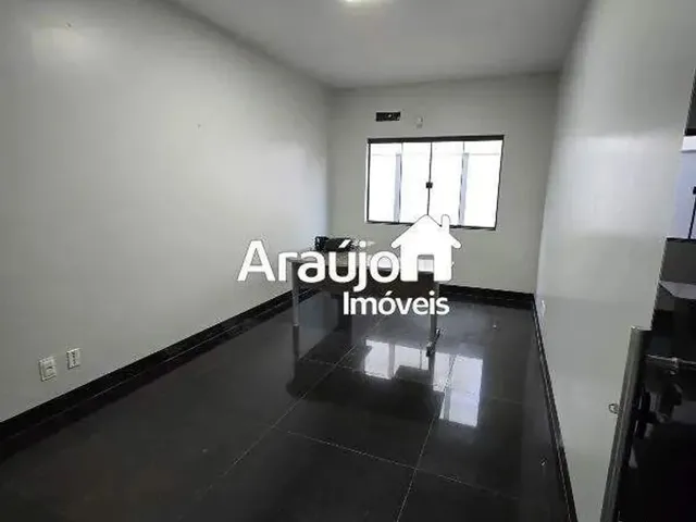 Imagem 5: Estrutura Empresarial Completa na 112 Sul Imóvel Comercial com Galpão e Administração