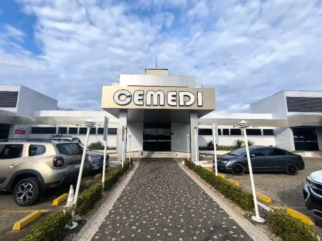 Imagem: Sala Comercial a Venda (601 Sul Cemed) Ao
