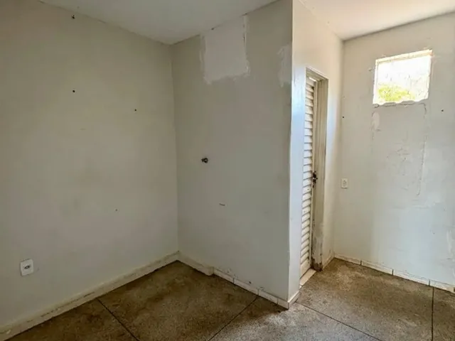Imagem 5: Oportunidade Sala Comercial com Porta para Rua na Região Central de Palmas