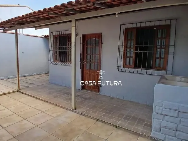Imagem: Casa com 2 Dormitórios À Venda, 58 M²