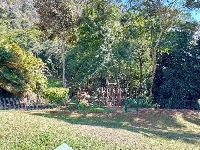 Imagem 13: Casa com 3 Dormitórios À Venda, 170 M² por R$ 2.650.000,00 - Araras - Petrópolis/Rj
