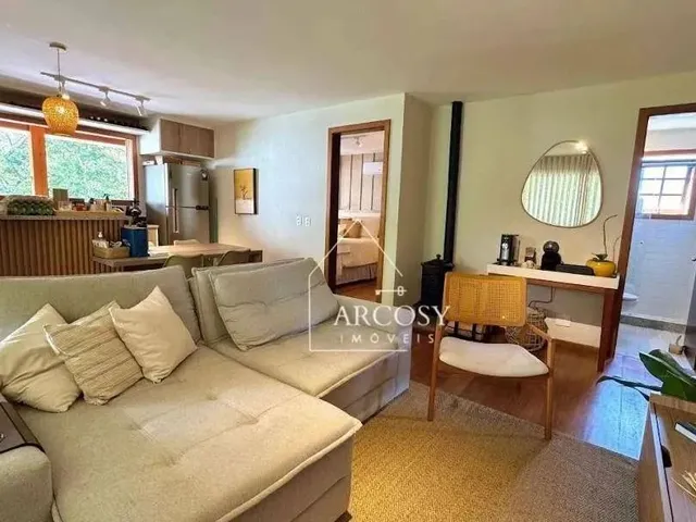 Imagem 3: Casa com 3 Dormitórios À Venda, 170 M² por R$ 2.650.000,00 - Araras - Petrópolis/Rj