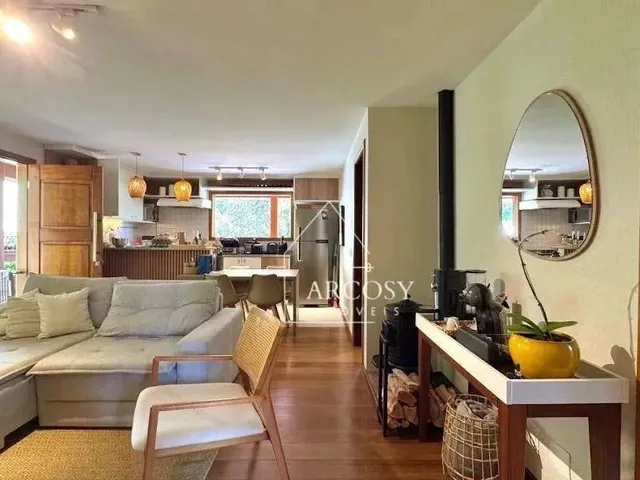 Imagem 12: Casa com 3 Dormitórios À Venda, 170 M² por R$ 2.650.000,00 - Araras - Petrópolis/Rj