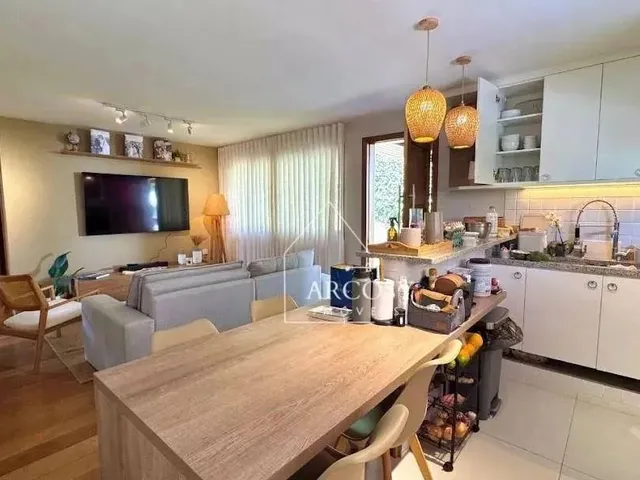 Imagem 6: Casa com 3 Dormitórios À Venda, 170 M² por R$ 2.650.000,00 - Araras - Petrópolis/Rj
