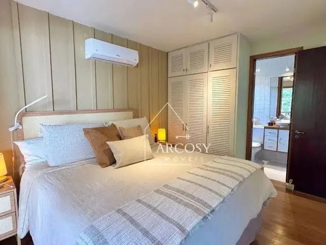 Imagem 5: Casa com 3 Dormitórios À Venda, 170 M² por R$ 2.650.000,00 - Araras - Petrópolis/Rj