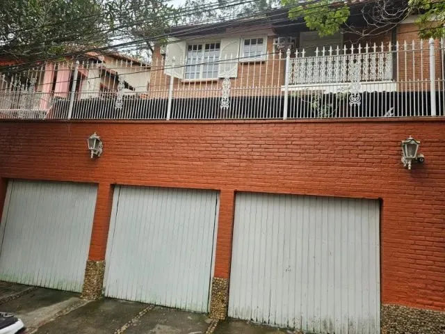 Imagem: Casa Ampla com 4 Suites com Closet, Area
